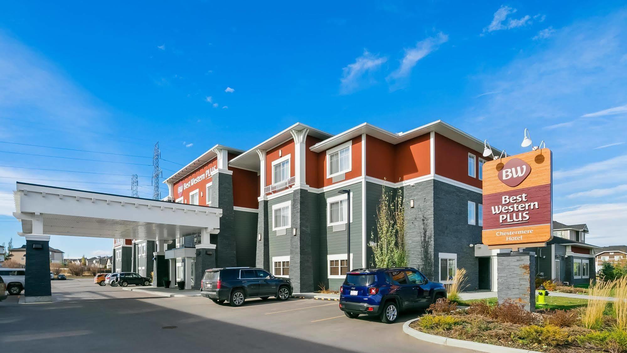 Best Western Plus Chestermere Hotel Buitenkant foto